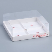 Коробка для муссовых пирожных 17х17х6,5 Present